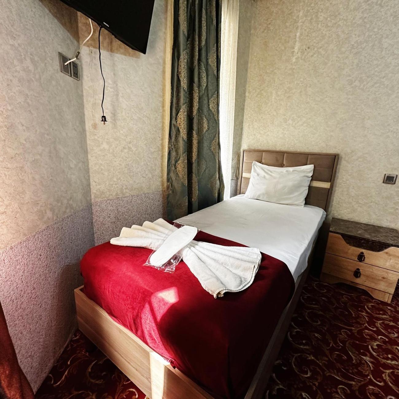Avi Hotel Baku Luaran gambar