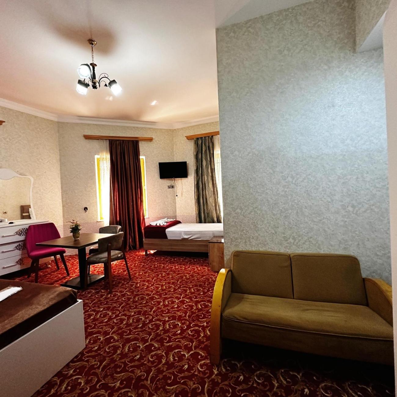 Avi Hotel Baku Luaran gambar