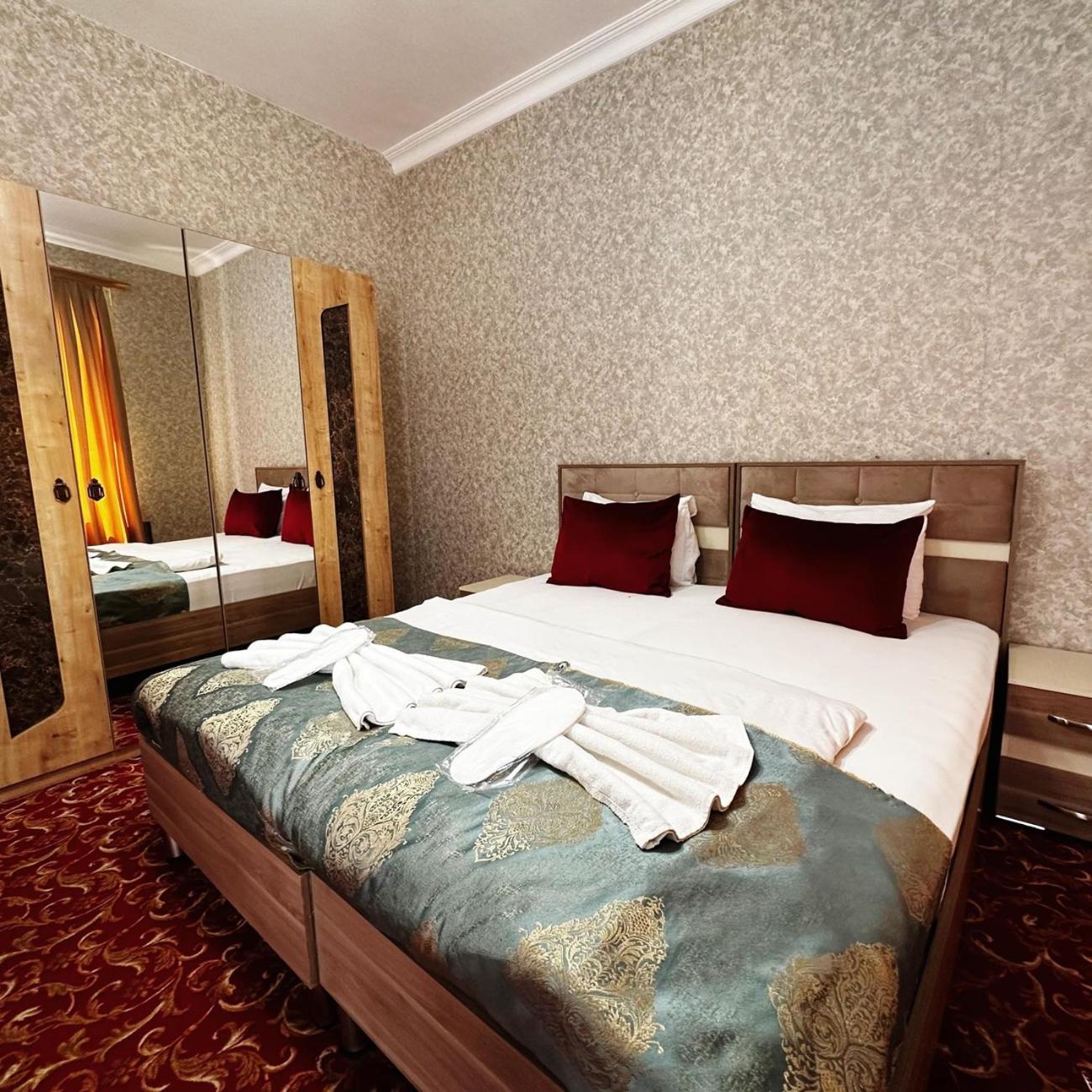 Avi Hotel Baku Luaran gambar