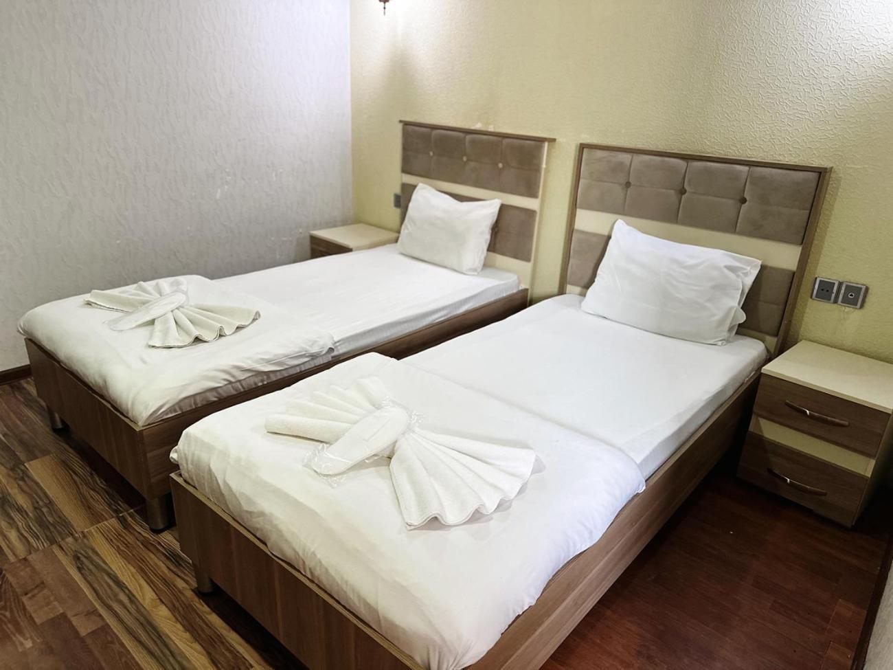 Avi Hotel Baku Luaran gambar