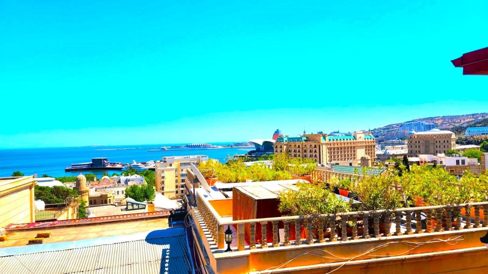 Avi Hotel Baku Luaran gambar