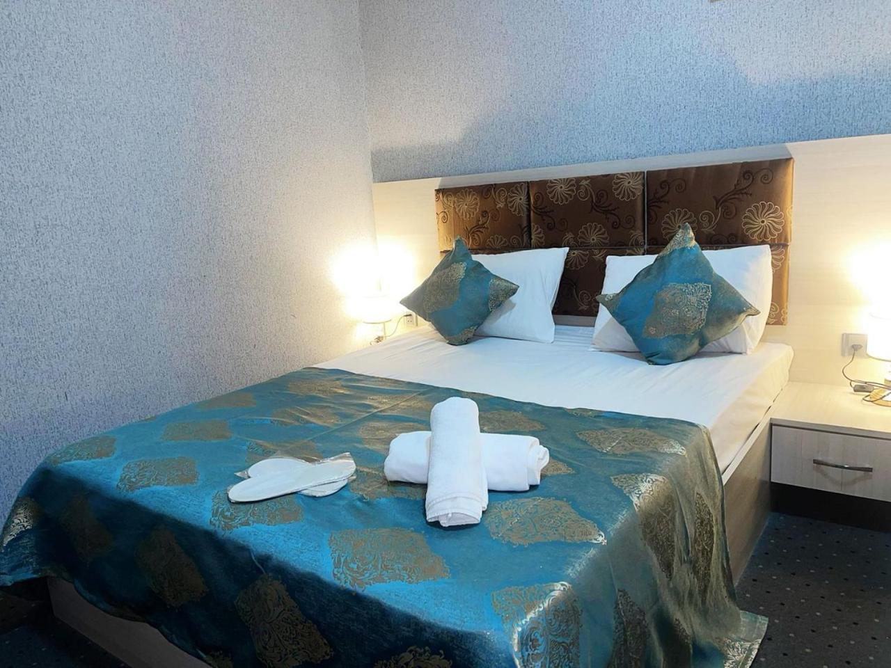 Avi Hotel Baku Luaran gambar