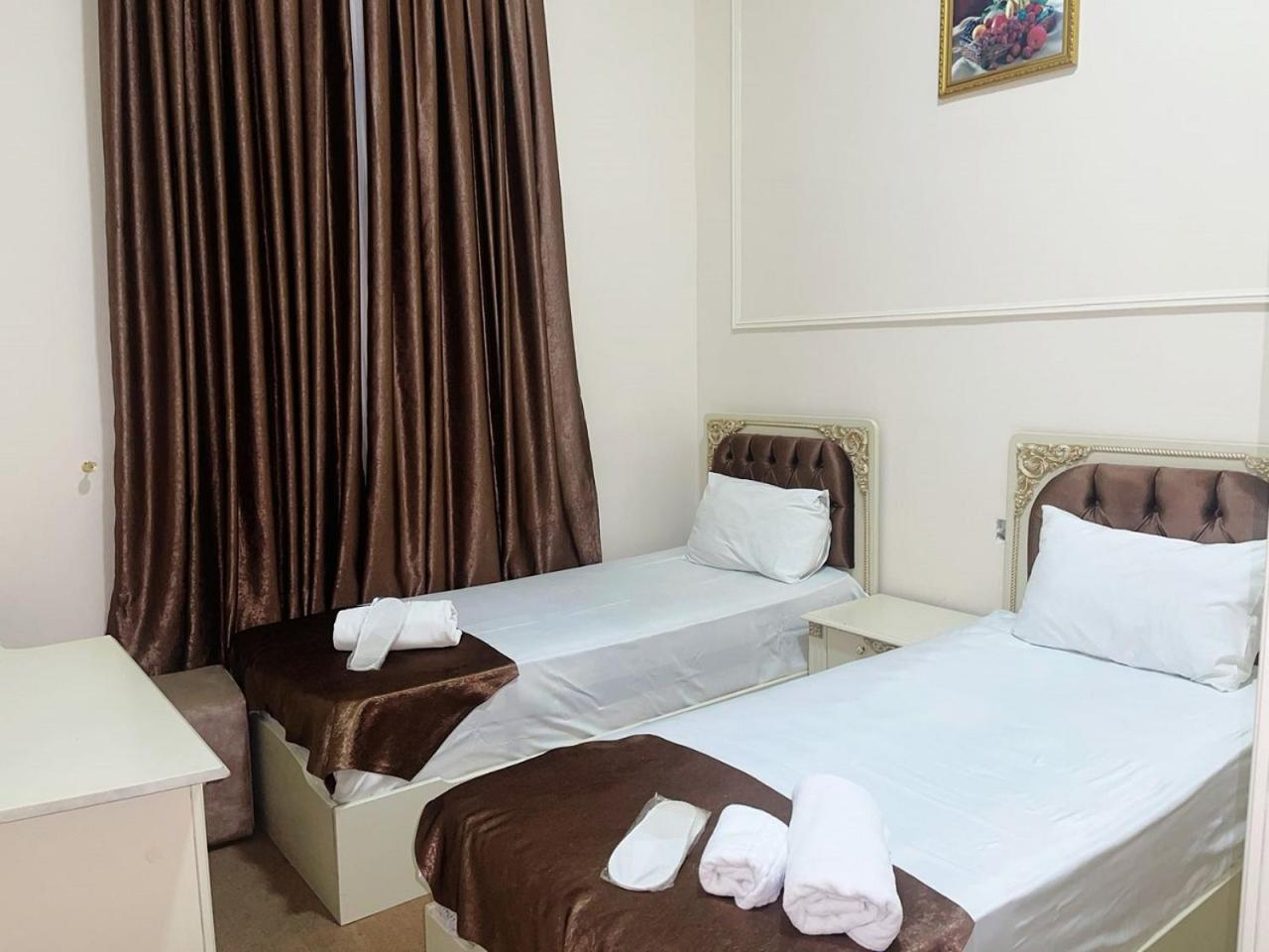 Avi Hotel Baku Luaran gambar