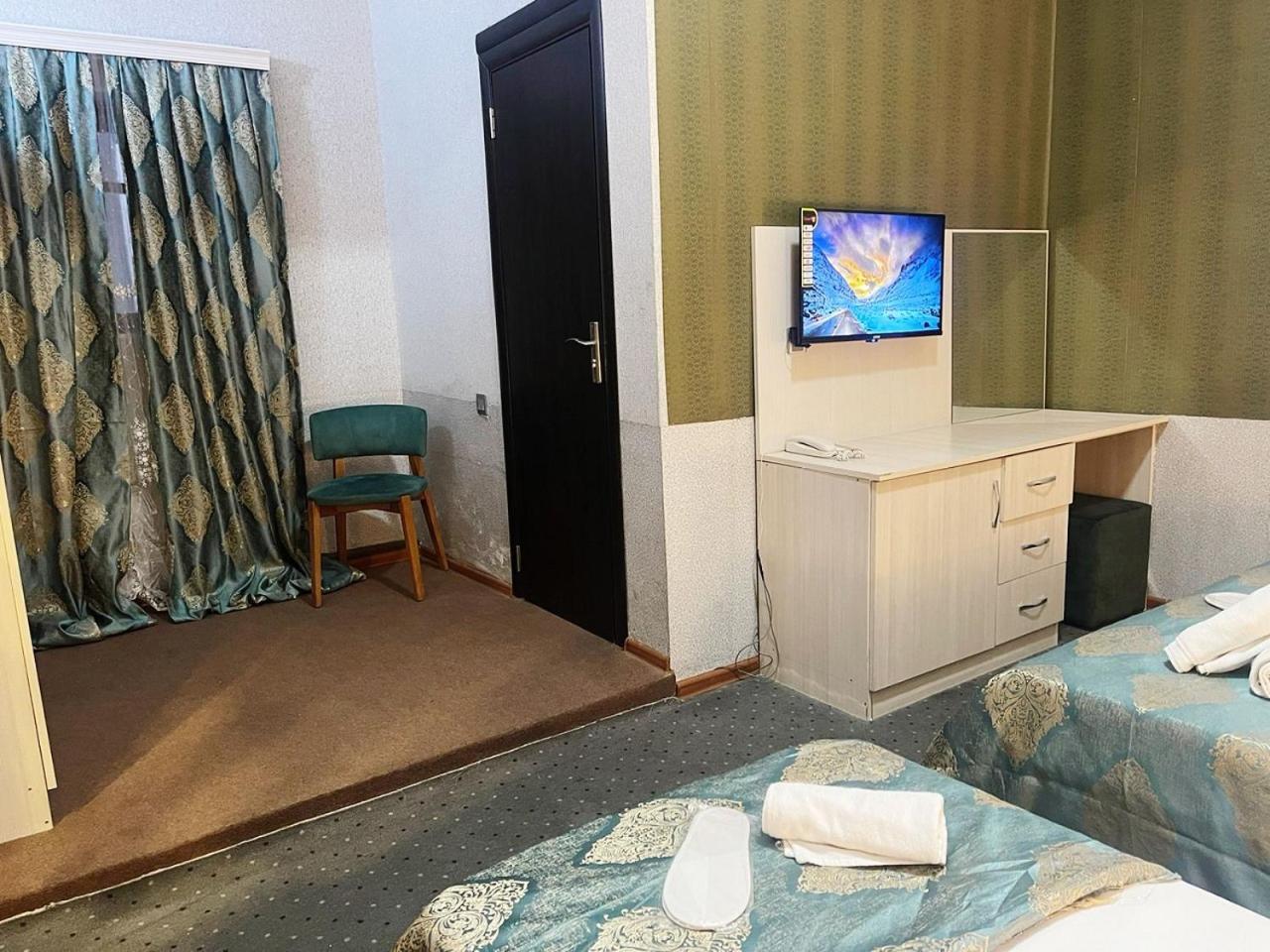 Avi Hotel Baku Luaran gambar