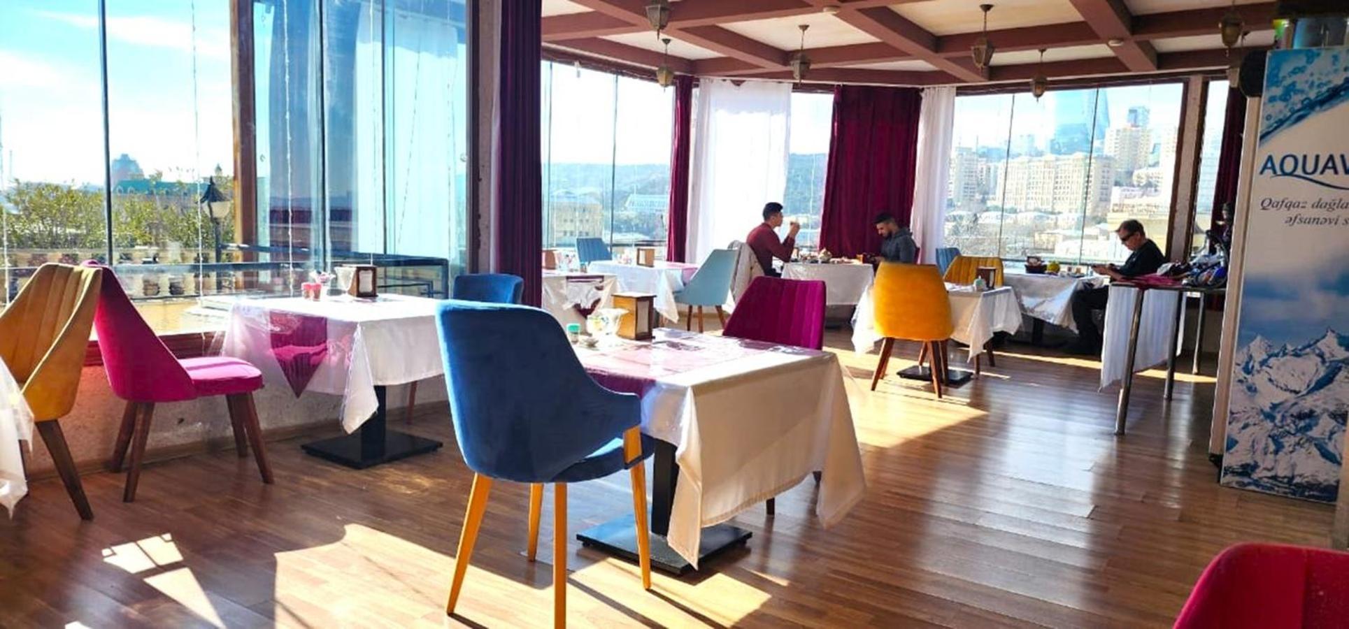 Avi Hotel Baku Luaran gambar